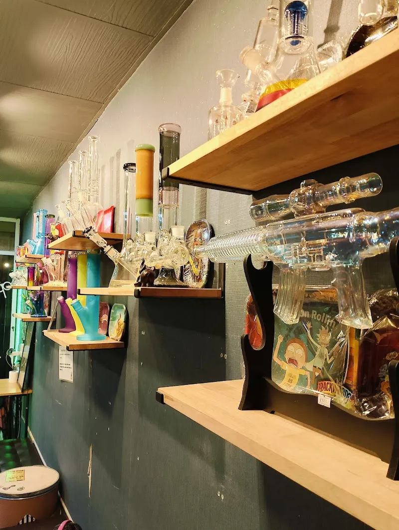 ร้านกัญชาอยุธยา 420 Exclusive cannabis shop Ayutthaya