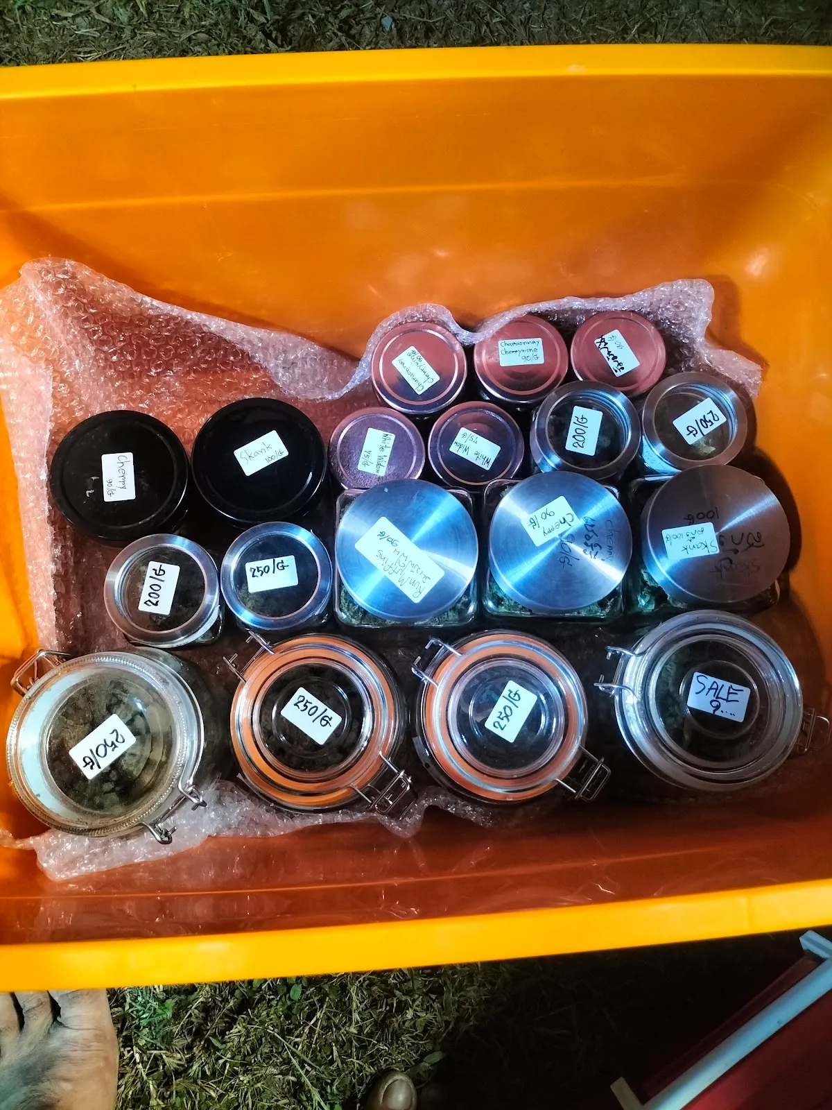 Bank's Trichome Weed shop