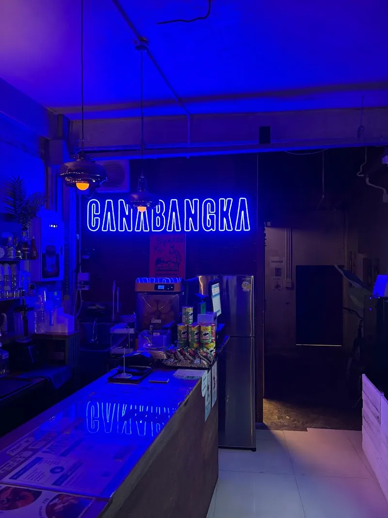 CANABANGKA Petchburi 13 Metro Cafe