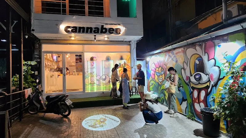 CANNABEE NIMMAN SOI 13