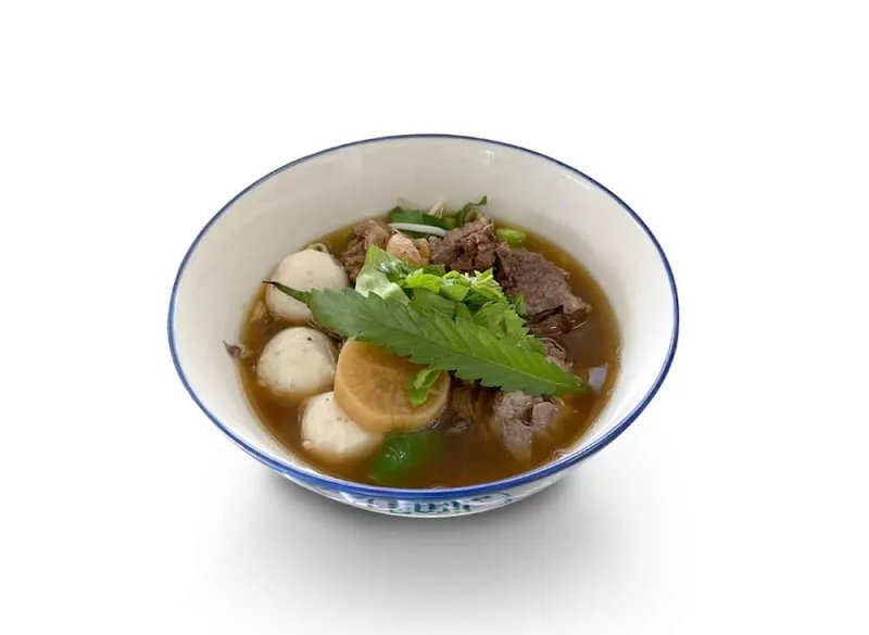 มา ลอง กัญ ก๋วยเตี๋ยวเนื้อตุ๋นกัญชา & Cannabis Drink