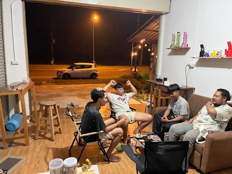 ร้านกัญชา ต้นไม้ยิ้ม Cannabis Shop