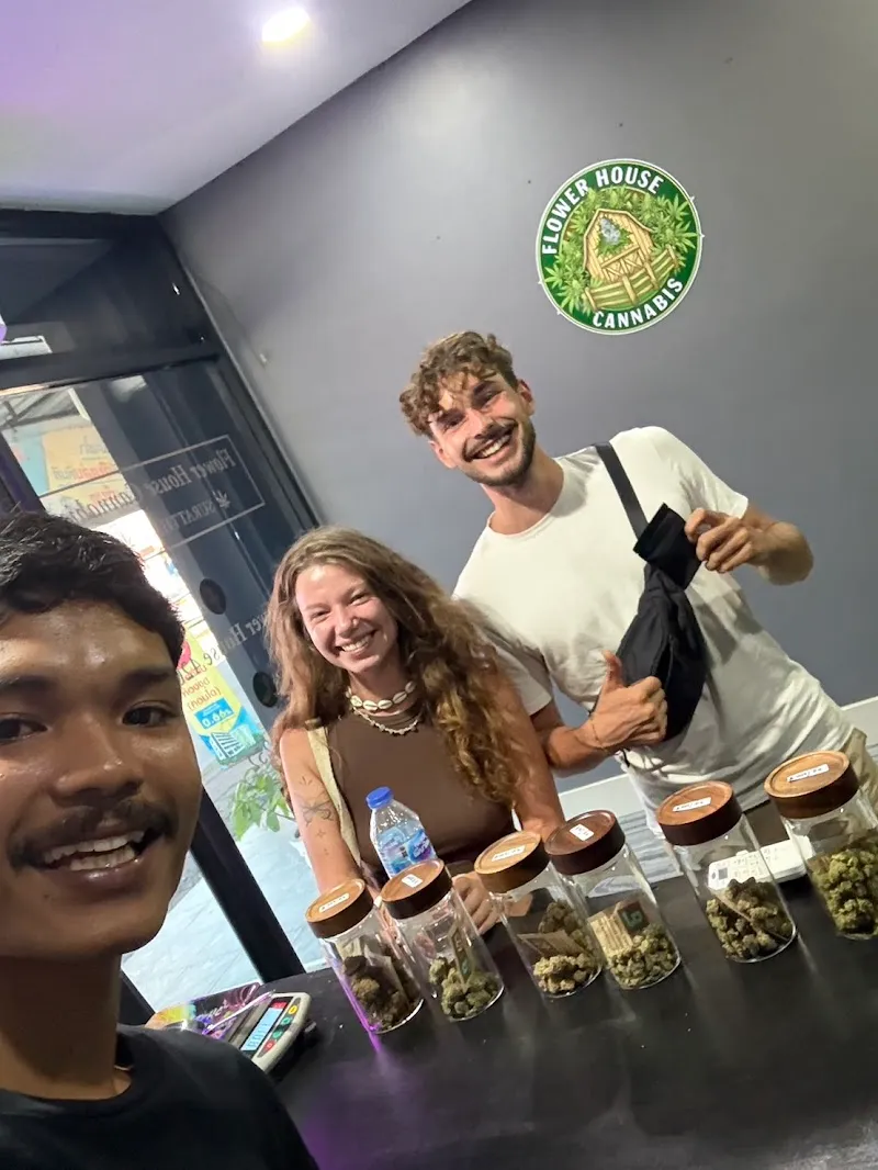 ร้านกัญชา Flower house cannabis @Suratthani