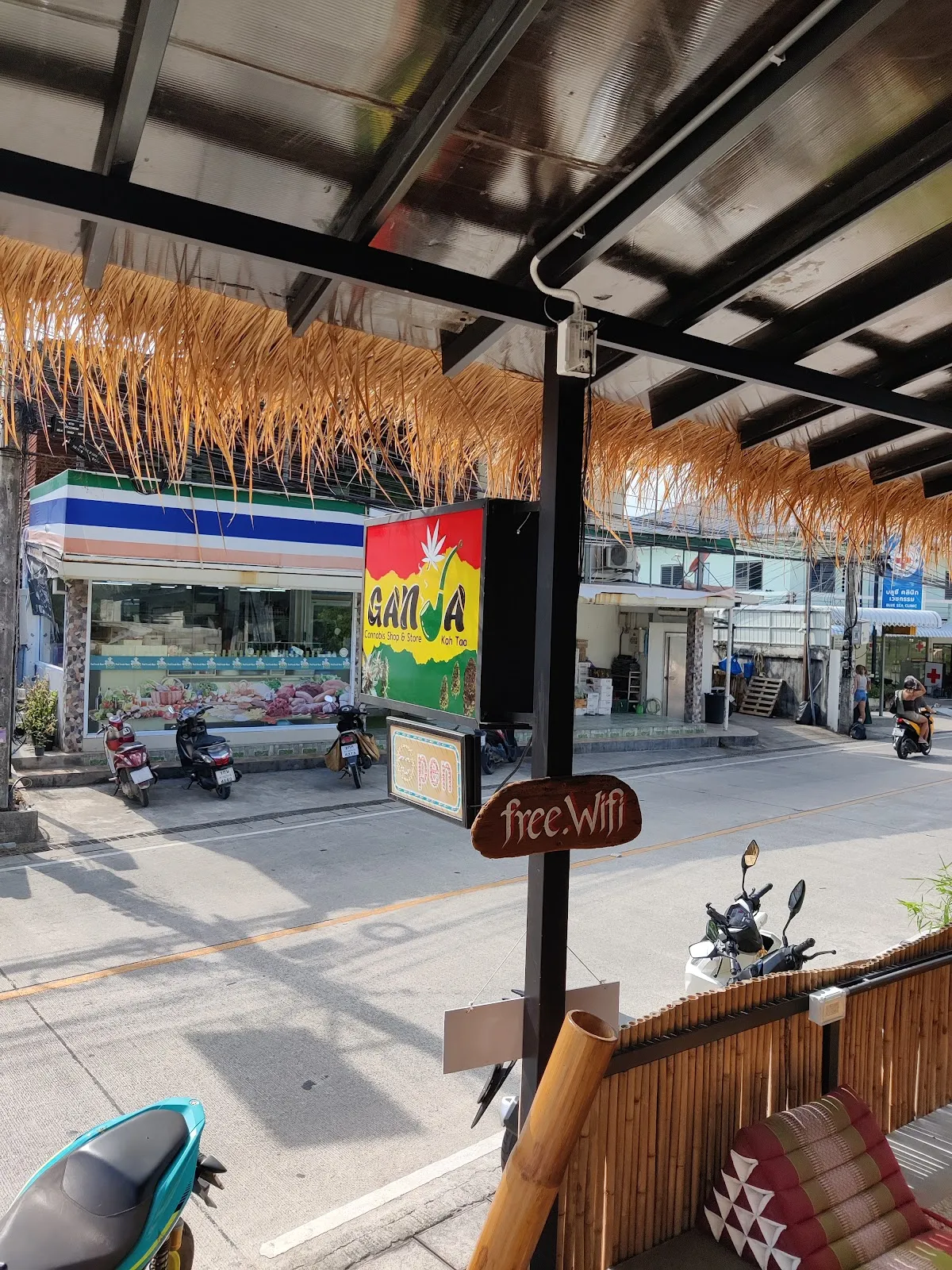 Ganja Cannabis Shop & Snooker Club Bar Koh Tao