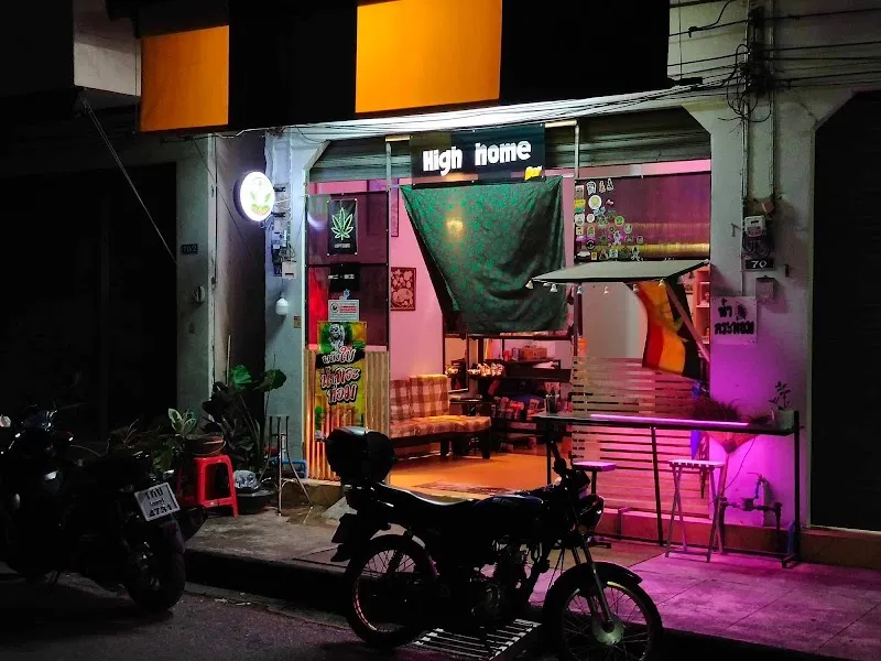 High Home Bar Cannabis
