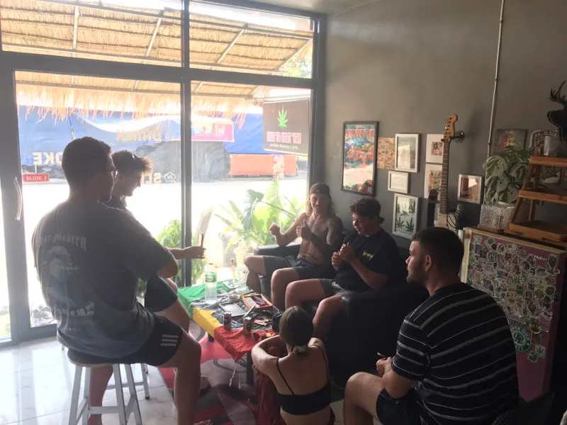 I Smoke Flower (Nice To Meet You)Cannabis Shop