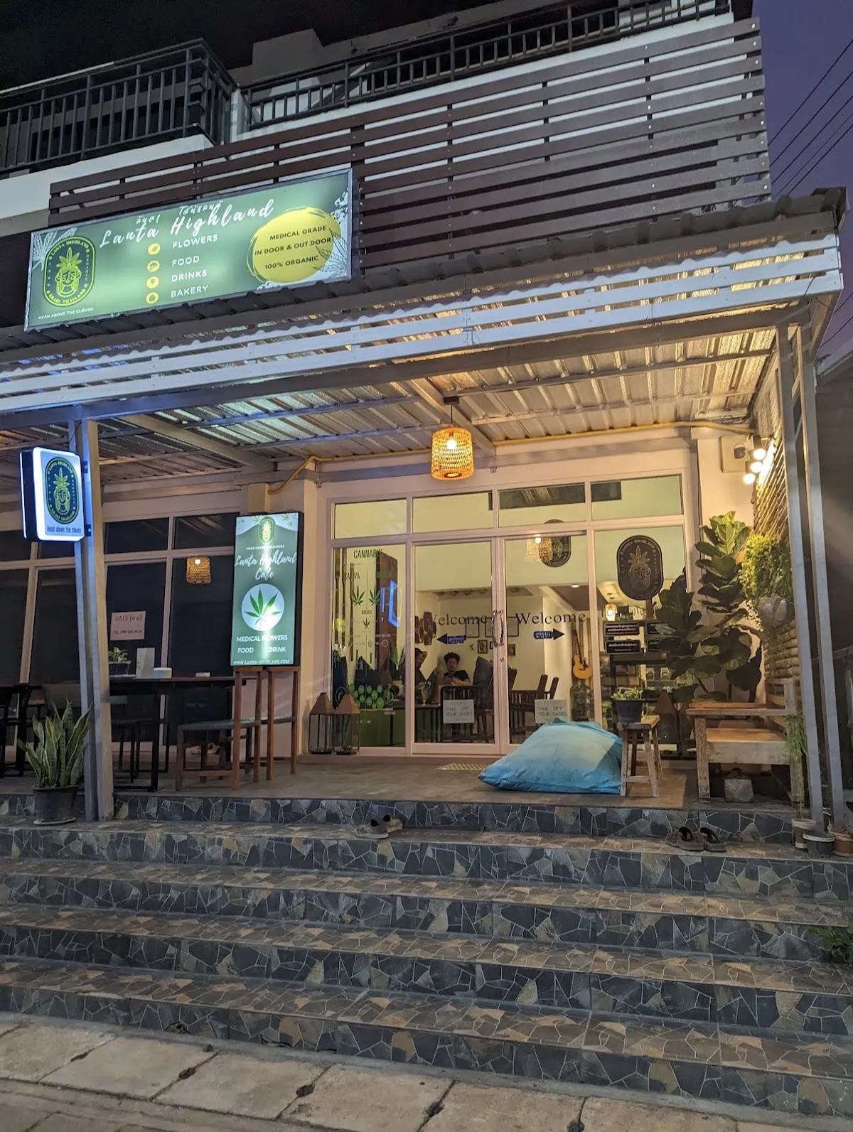 Lanta Highland Weed / Cannabis Cafe