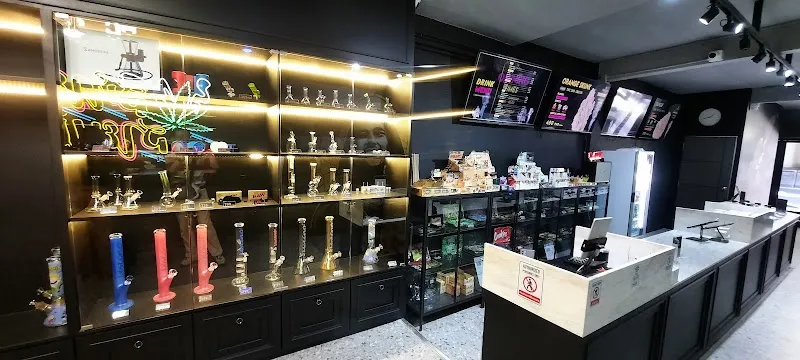 Niko Cannabis Marijuana Shop