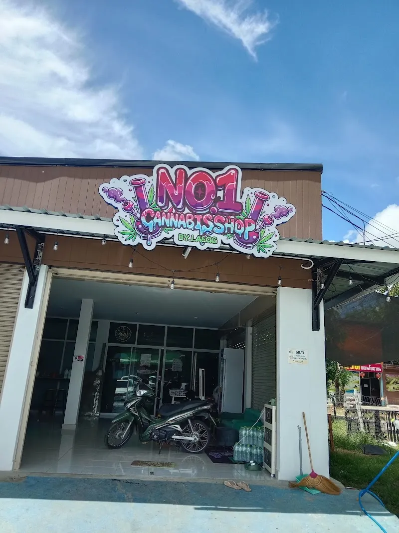 NO.1 CANNABIS SHOP 𝑩𝒀.𝑳𝑨&𝑮𝑮 (ร้านกัญชา)
