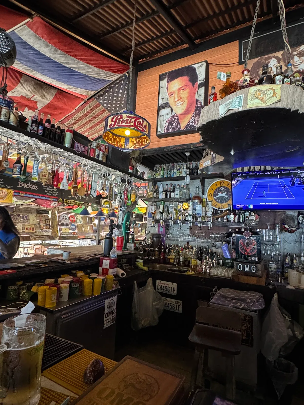 OMG! Cannabis and coffee shop