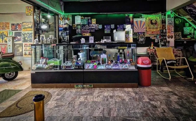 One love 420 store