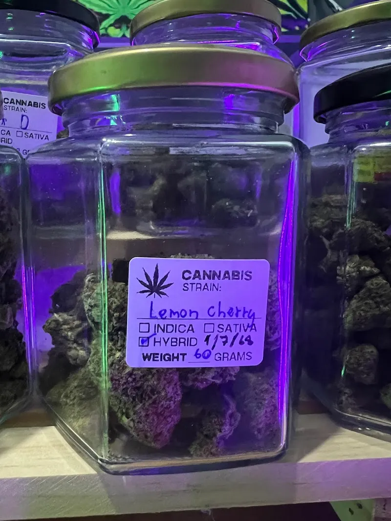 เพื่อนกัญ ร้านกัญชาใกล้ฉัน