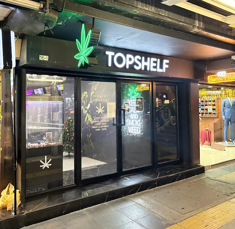 RoyalCali.co Weed Dispensary