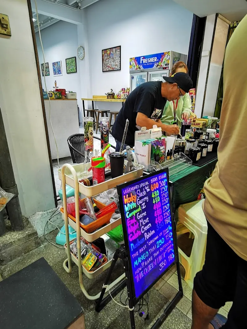 Royyim in Cannabis Hatyai