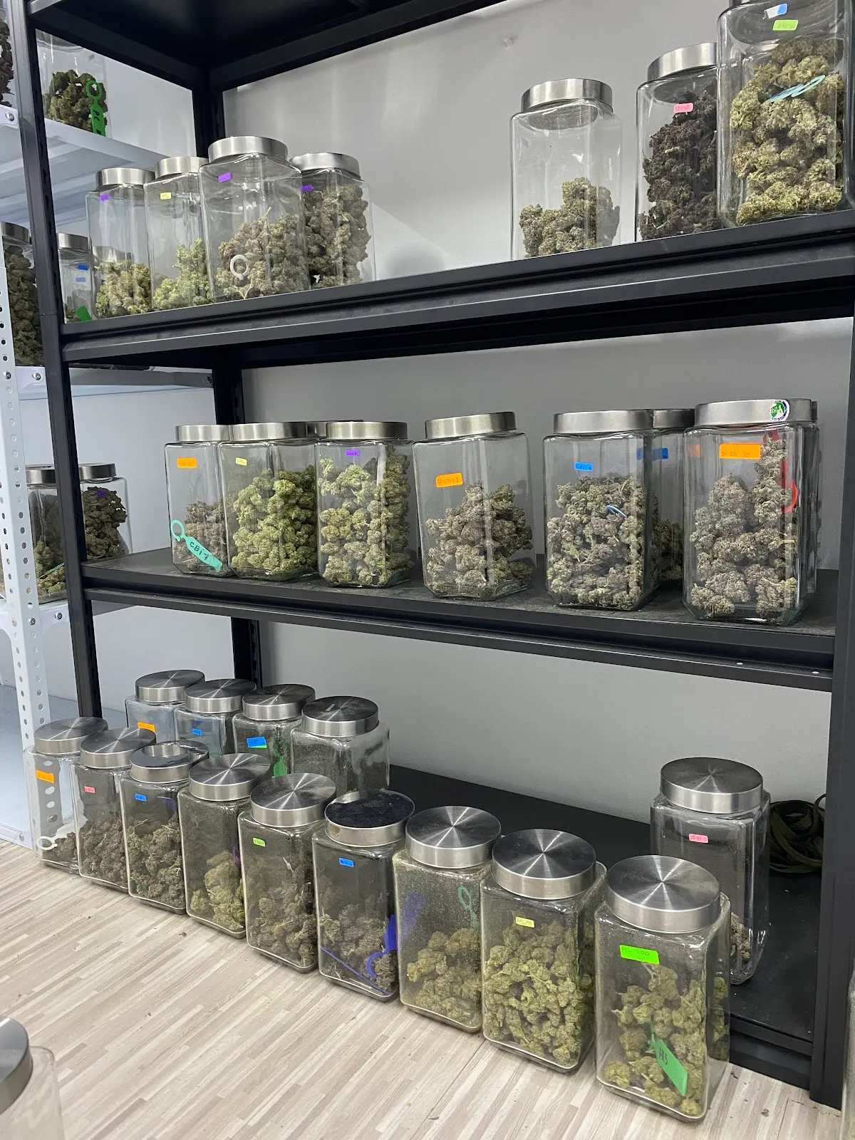 SPACE WEED STORE (cannabis rayong)