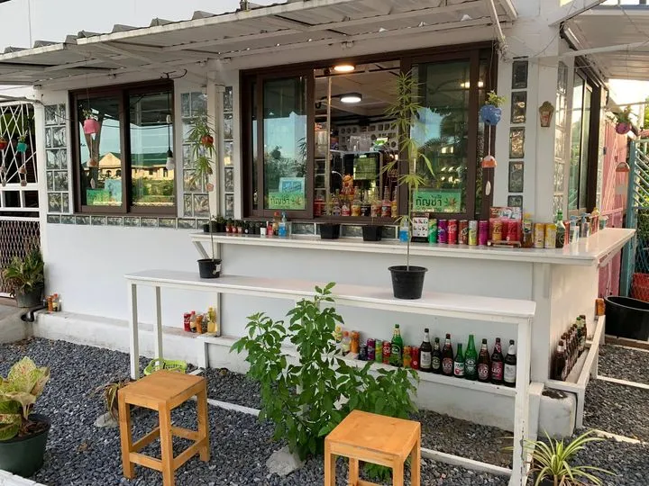 Triple-F Cannabis Plant (Fah Fun Fin) Cottage Cafe & Bistro