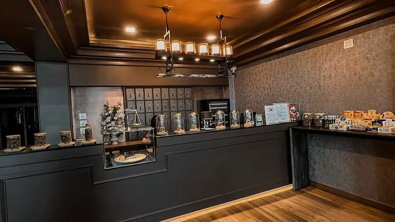 ZANDIGA Farm & Dispensary (ซานดิก้า)